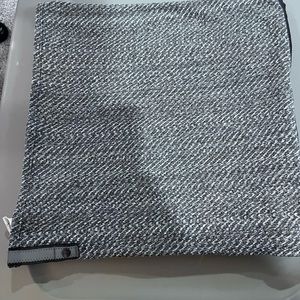 Lululemon vinyasa scarf